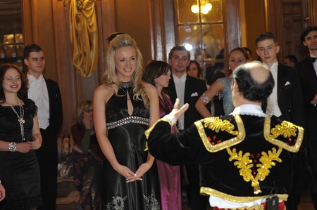 Людмила Ясінська, Григорій Чапкіс, Шоколадний бал