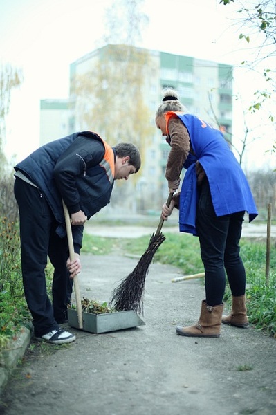 Людмила Ясінська & балет "0,7"